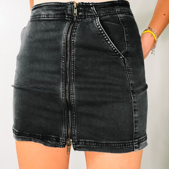 American Eagle Outfitters Dresses & Skirts - american eagle black skirt American Eagle Outfitters Dresses & Skirts - american eagle black skirt